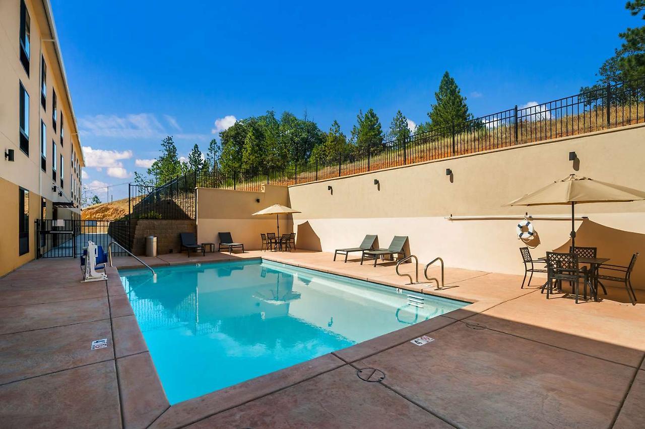 Best Western Colfax Exterior foto